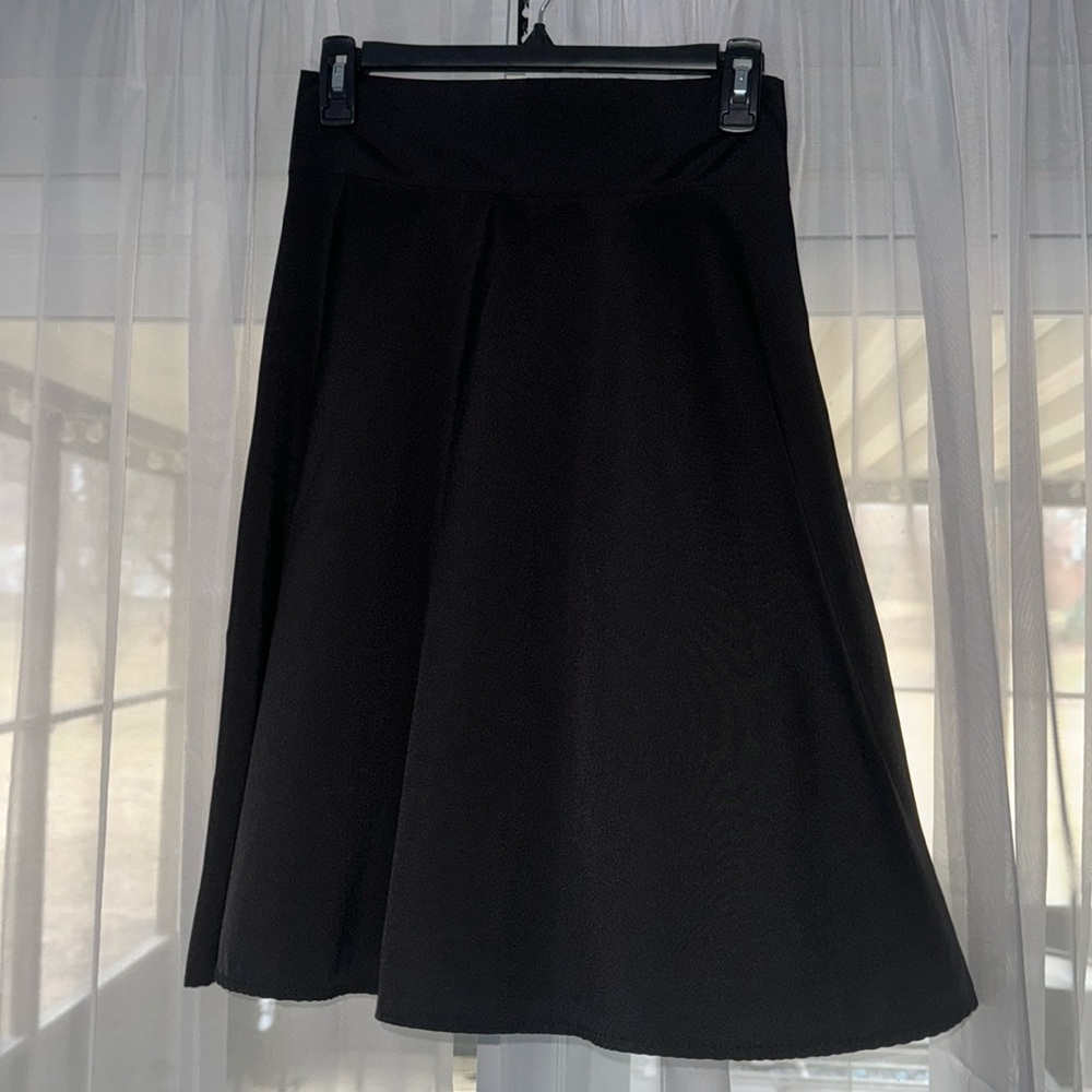 Black skirt